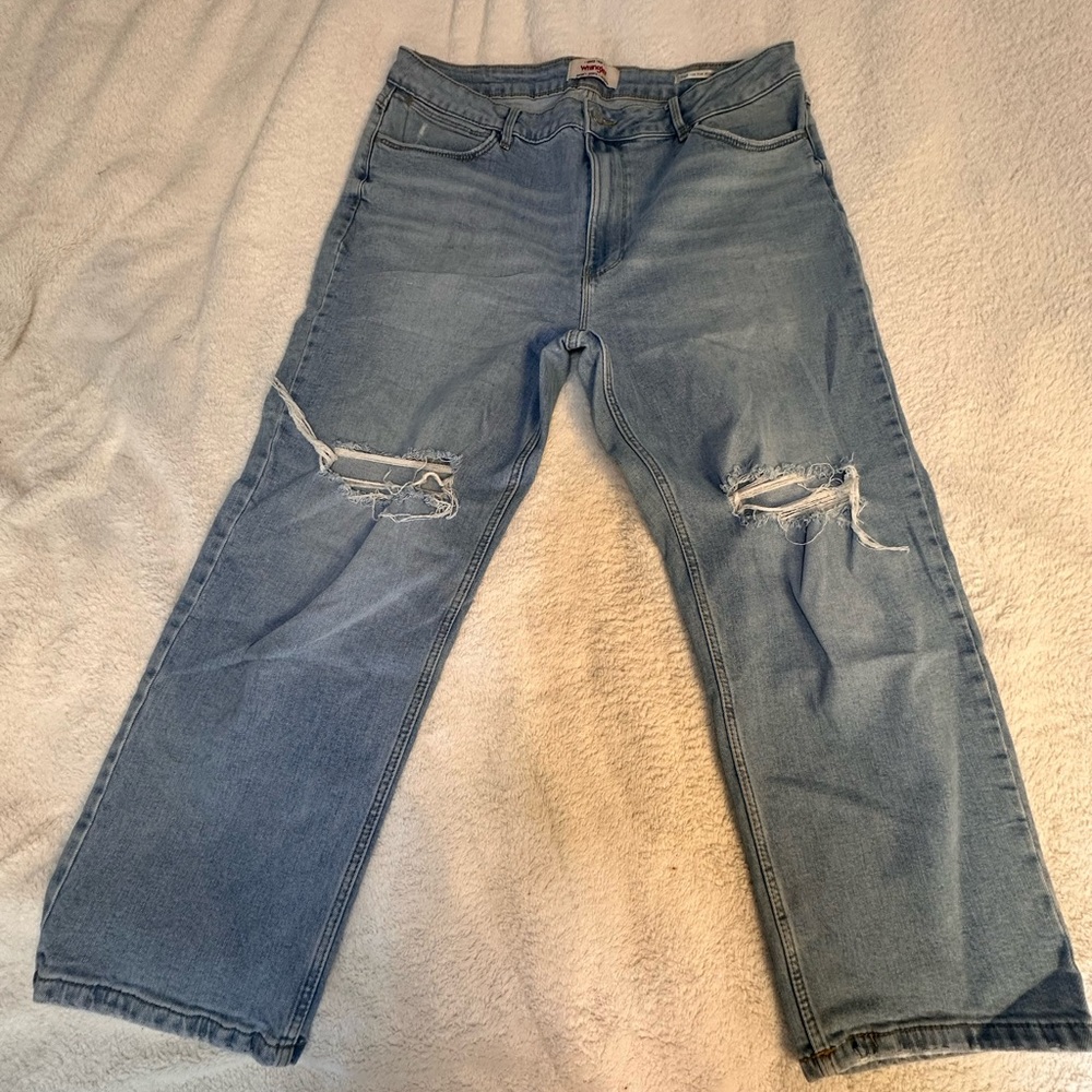 Women’s Wrangler High Rise True Straight Crop
